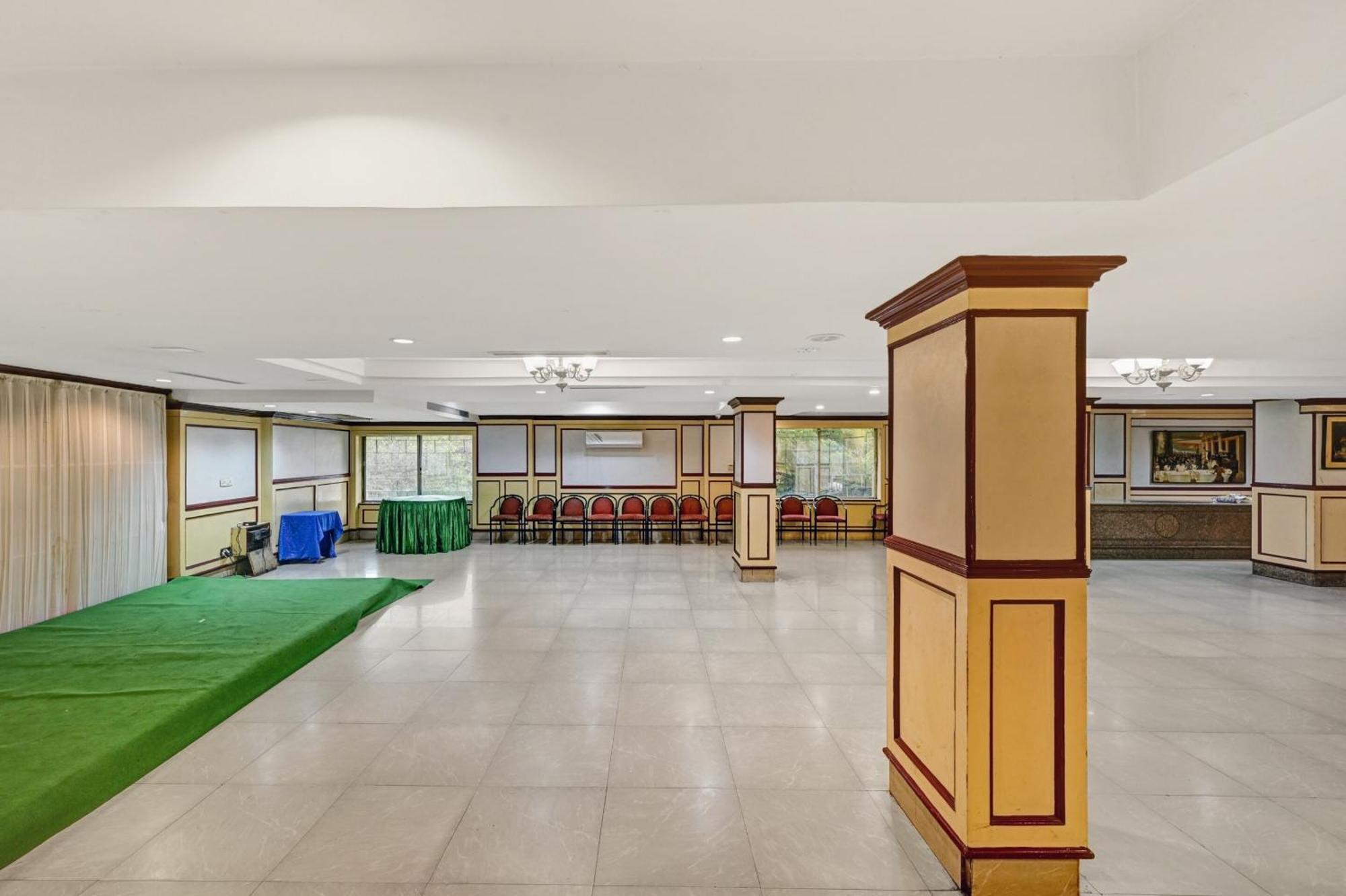 Super Townhouse Oak Hotel Belsons Taj Mahal Secunderabad Luaran gambar