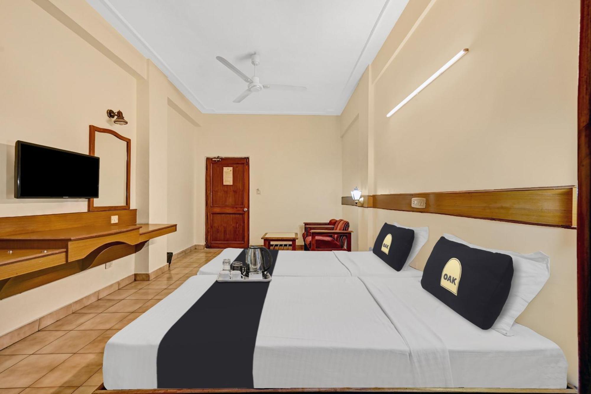 Super Townhouse Oak Hotel Belsons Taj Mahal Secunderabad Luaran gambar